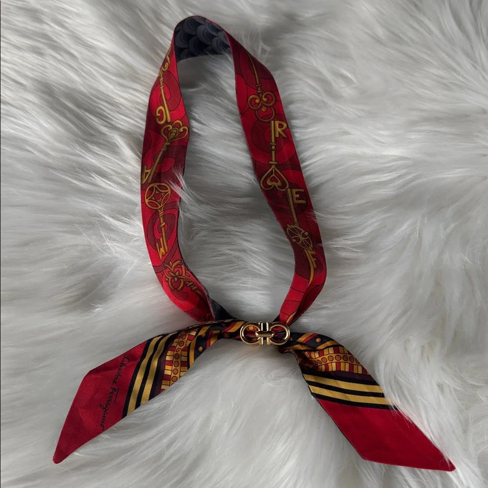 Salvatore Ferragamo silk double sided Twilly with gold‎ Gancini scarf ring